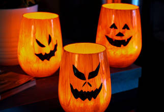 Jack-O-Lantern candle holder tutorial